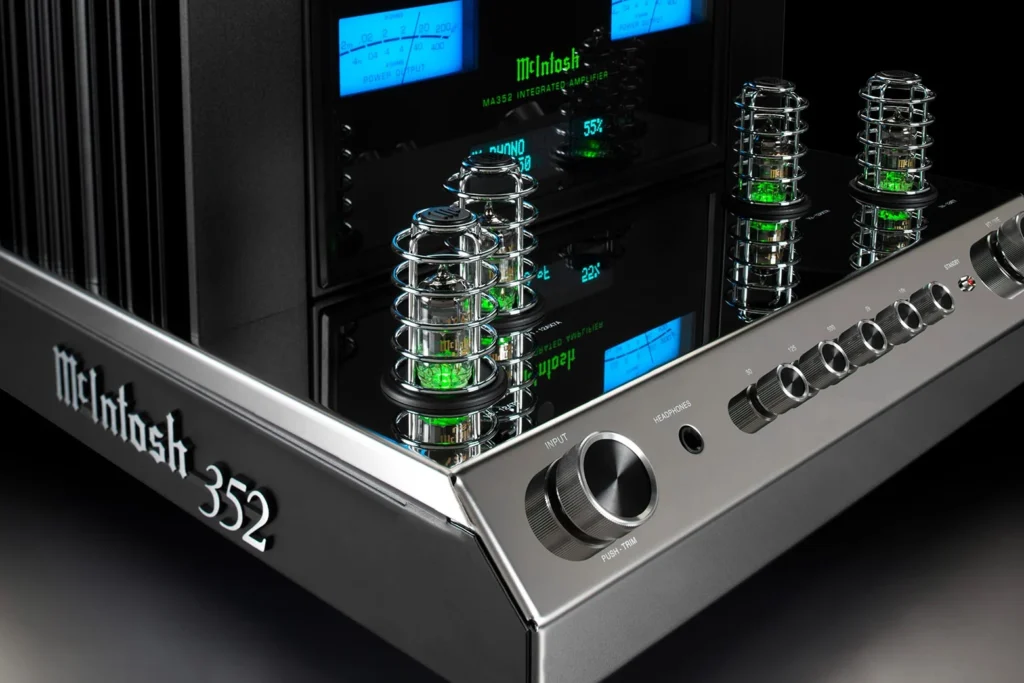 McIntosh MA352 2-Channel Hybrid Integrated Amplifier - Image 4