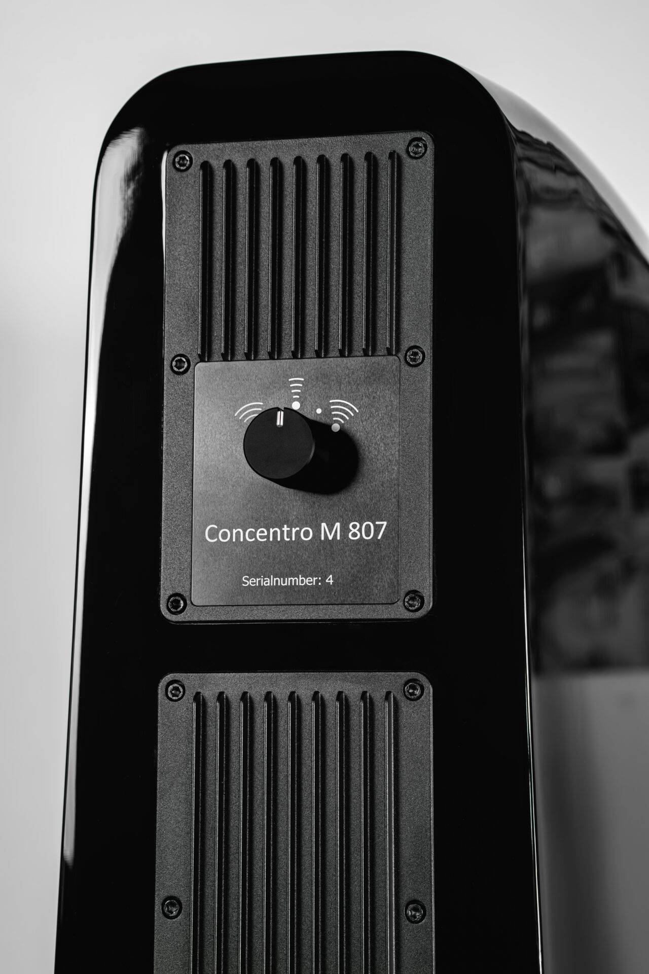 ELAC Concerto M807 (BRAND NEW!!) - Image 10