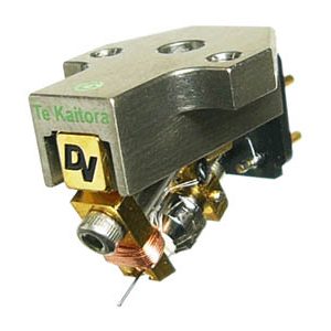 DynaVector - Te Kaitora Rua (Cartridge)
